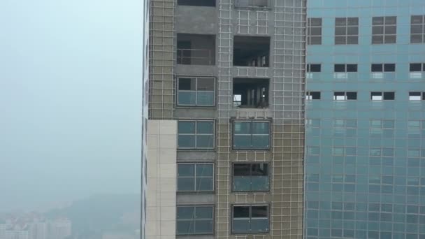 Dagtid Qingdao Stad Centrum Antenn Panorama Porslin — Stockvideo