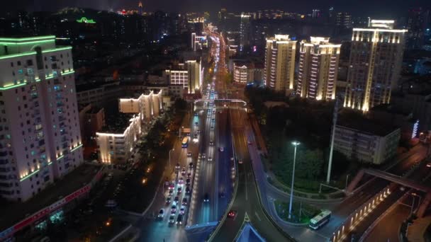 Illuminazione Notturna Qingdao Città Famoso Centro Del Traffico Strada Crocevia — Video Stock