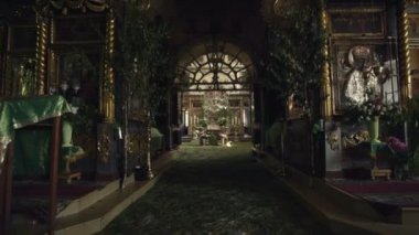 Ortodoks Kilisesi. bir görünüm içinde. Altar ve simgeler