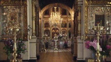 Ortodoks Kilisesi. bir görünüm içinde. Altar ve simgeler