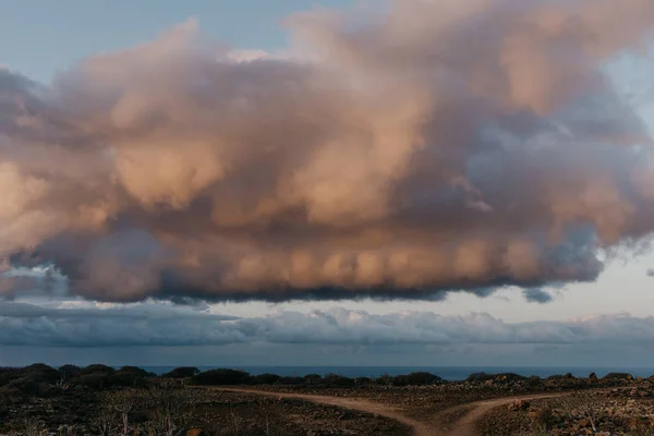 Huge Gold Clouds Ocean Two Hiking Trails Front Sunrise Tenerife — Stock Photo, Image