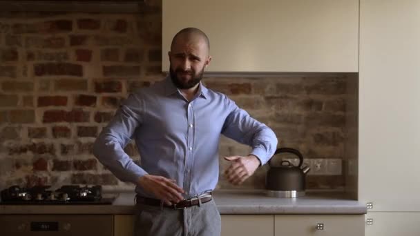 Bald Brutal Businessman Beard Surprised Throws His Hands Man Wears — 图库视频影像