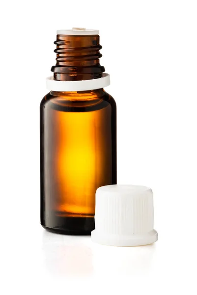 Kruiden geneeskunde of aromatherapie druppelaar fles geïsoleerd op wit — Stockfoto