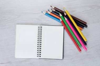 Yaratıcılık, sanat veya birincil öğrenme kavramı