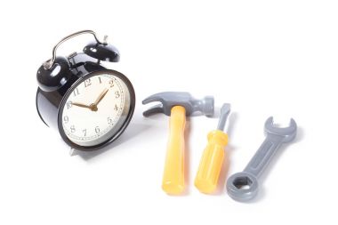 Klasik çalar saat ve plastik oyuncak Araçlar