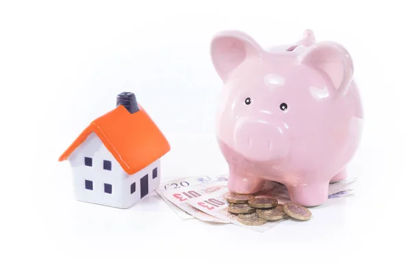 Saving money for home or rent concept — Stock Photo, Image