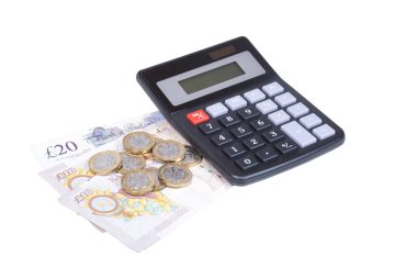 Lirası faturaları ve hesap makinesi ile sikke yığını