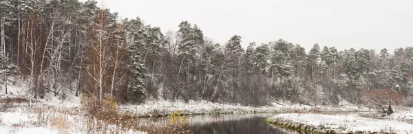 Winter Landscape With River — Stock Photo, Image