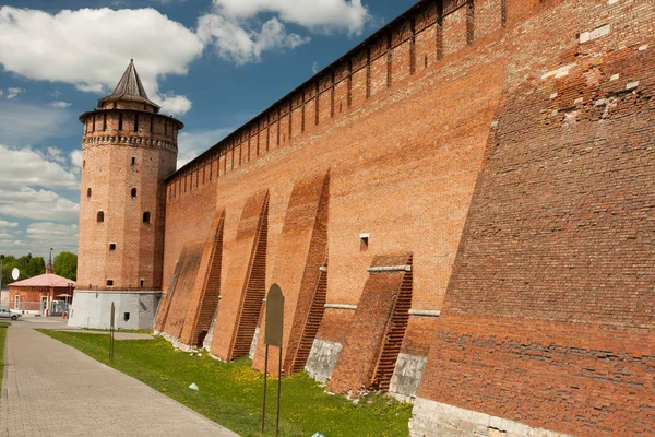 Башта Marinkin Кремля в Коломні. — стокове фото