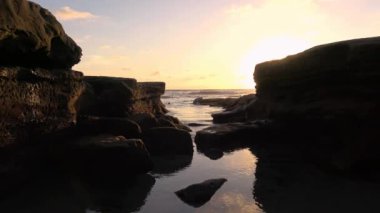 San Diego sahil manzaralı bir gün batımı. California.