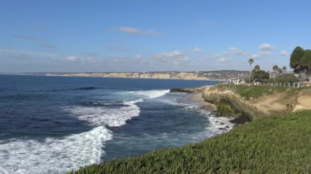 De schilderachtige kust van San Diego. Californië. — Stockvideo
