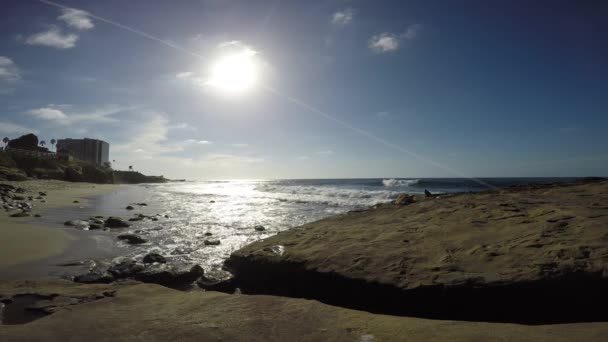 Coucher de soleil panoramique sur la côte de San Diego. Californie . — Video