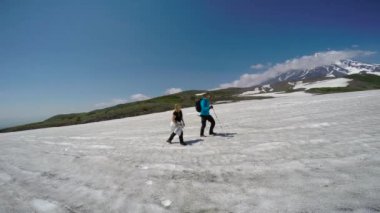 Kamçatka Yarımadası yolculuk. Koryaksky Vadisi ve Avachinsky volkanlar.