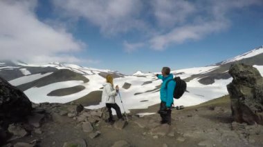  Kamçatka Yarımadası yolculuk. Koryaksky Vadisi ve Avachinsky volkanlar.