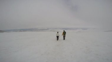 Kamçatka Yarımadası yolculuk. Çevresi Gorely yanardağ. 