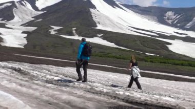 Kamçatka Yarımadası yolculuk. Koryaksky Vadisi ve Avachinsky volkanlar. Rusya.