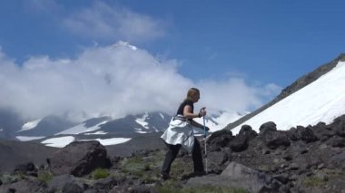 Kamçatka Yarımadası yolculuk. Koryaksky Vadisi ve Avachinsky volkanlar. Rusya.