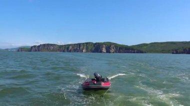 Deniz Safari yolculuk Kamçatka Yarımadası boyunca. Rusya.