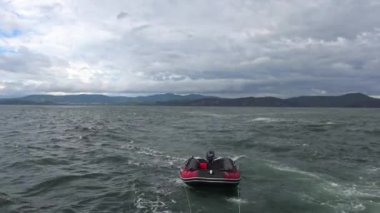 Deniz Safari yolculuk Kamçatka Yarımadası boyunca. Rusya.