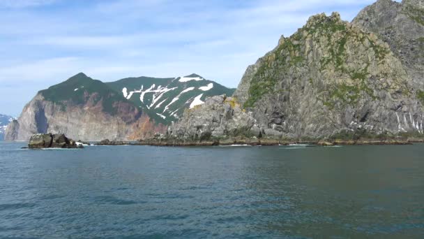 Viaje Sea Safari por la península de Kamchatka. Rusia . — Vídeos de Stock