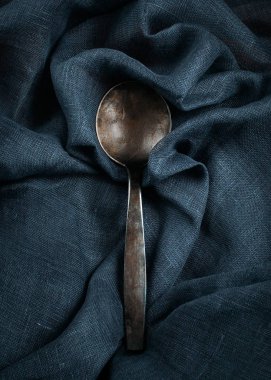 Şık tablo randevular. Gümüş kaşık.