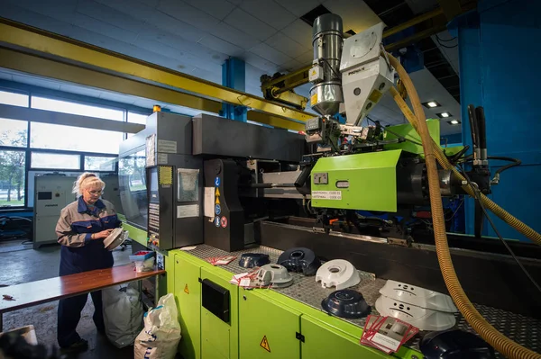 Plastik işleme için bitki 