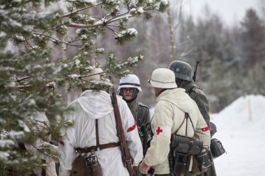 Sovyet ve Nazi askerleri arasında mücadele yeniden inşası