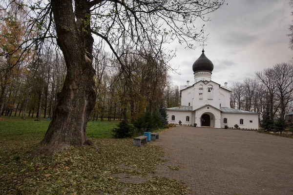 Cathedral of Our Lady Sovereign. Gdov fortress. — Stock Photo, Image