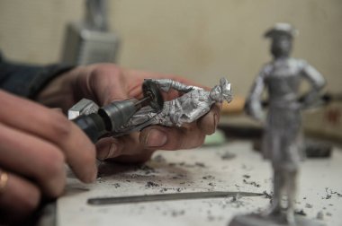 Master temiz savaşçı heykelcik çapak
