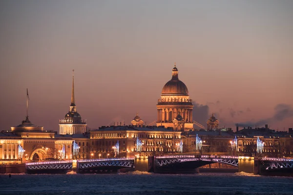 View from the river is not on the main attraction of St. Petersb — Stock Photo, Image