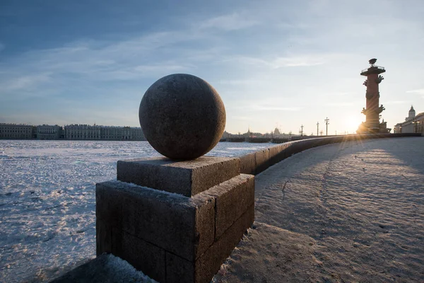 St. 堡冷的冬天天 — 图库照片