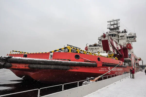 Nuevo rompehielos Andrei Vilkitsky. Esta es una nave de alta tecnología ingenio — Foto de Stock