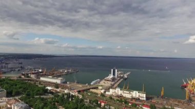 Odessa port (quadcopter kıyıdan görünümünü)