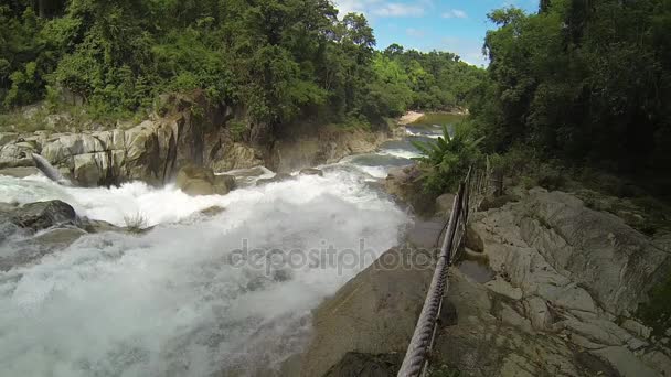 Mountain river in Vietnam. — Stock Video