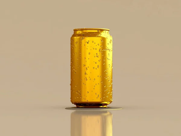 Lata de alumínio dourado com gotas de água. Embalagem, bebida, álcool, ouro, vitrine do produto . — Fotografia de Stock