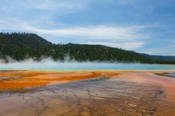 Grand Prismatic fjädrar, Yellowstone nationalpark, Wyoming — Stockfoto