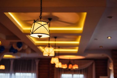 Vintage retro avizeler aydınlık lambaları