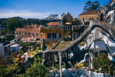 Da Lat, Vietnam - 9 Şubat 2017: asmak Nga guesthouse, halk deli evi olarak bilinen