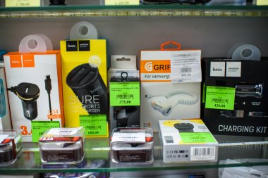 Vichuga, Rusya - 21 Nisan 2018: Otomotiv elektronik cihazlar