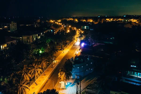 Mui ne, vietnam - ca. märz 2017: blick auf das feriengebiet in mui ne in vietnam von der dachspitze — Stockfoto