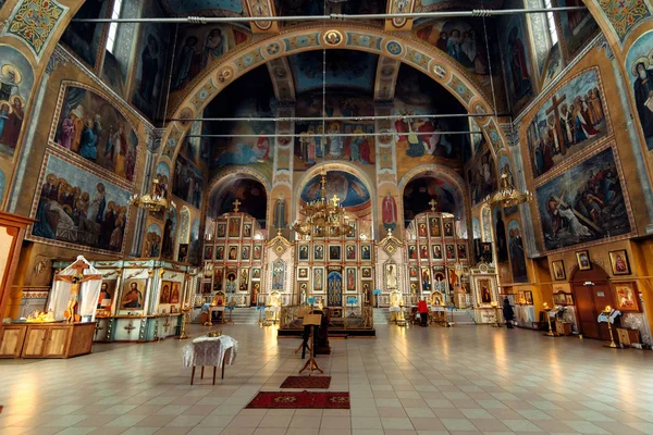 The church of the resurrection, vichuga, Russia - November 03, 2019: Inside of the Orthodox Christian church of the resurrection — 스톡 사진