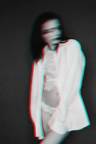 Zwart-wit portret van een meisje in ondergoed en overhemd met glitch effect — Stockfoto