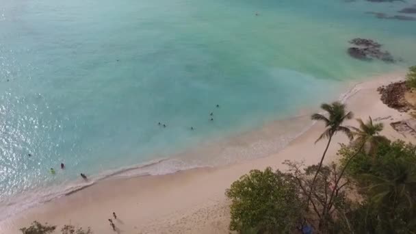 Különböző légi szögek, a Karib-beach — Stock videók