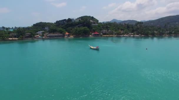 Long boat and poda island in Thailand — Stock Video