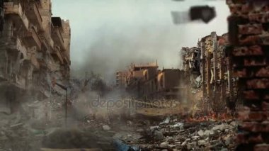 Suriye tank dammge binalar arasında ateş. Suriye Caddesi ve Suriye tank görünümünü. Ateş ve duman.