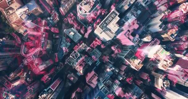 공중으로. 마천 루와 붉은 빛 이 있는 웅장 한 대 도시 전망. 이미지를 지우고. 두 번 노출 — 비디오