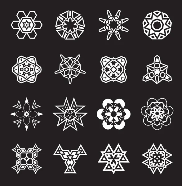 Conjunto de vectores fractales étnicos de mandala — Vector de stock