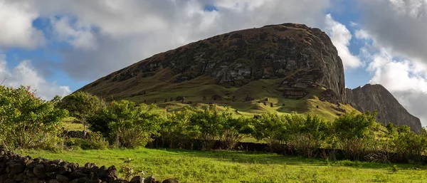 Isla Pascua Volcán Ranu Raraku Cantera Moai Rapa Nui — Foto de Stock