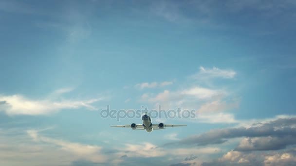 Avión de aterrizaje Alpes Suiza — Vídeos de Stock