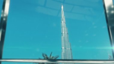 Dubai Uluslararası Dubai Kongre ve Sergi Sarayı önemli toplantıda işadamı el sıkışma